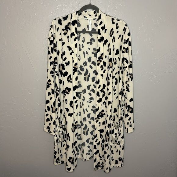 Tickled Teal Leopard Animal Print Light-Weight Open Long Stretchy Cardigan XL - Picture 1 of 4